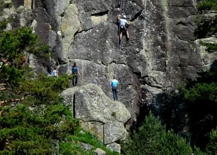 Triplex 7p Avec Terrasse, Parking Et Casier A Skis - Centre De Cauterets, A 250m Des Pistes - Fr-1-401-173 *